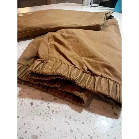 Gap essential jogger gap flex NWT tan large - Picture 8 of 8